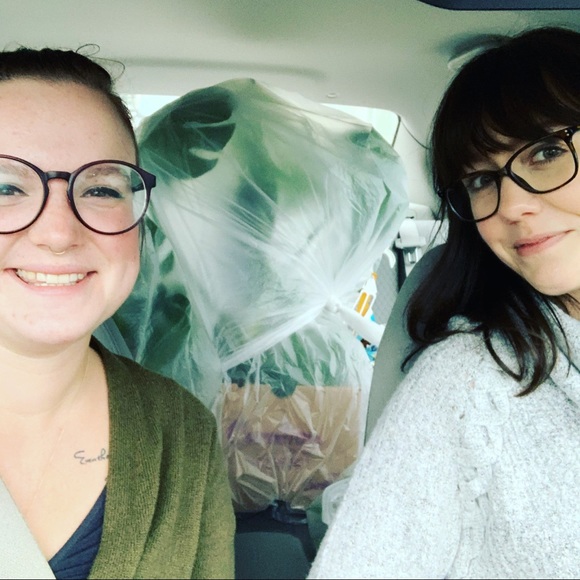 Meet your Posher, Emme - Picture 4 of 4